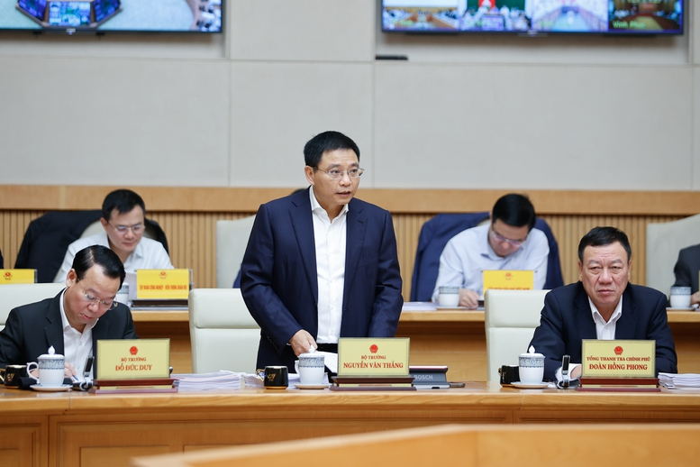 Thủ tướng: C&agrave;ng kh&oacute; khăn, th&aacute;ch thức, &aacute;p lực th&igrave; c&agrave;ng bản lĩnh, nỗ lực, phấn đấu vươn l&ecirc;n mạnh mẽ- Ảnh 10.