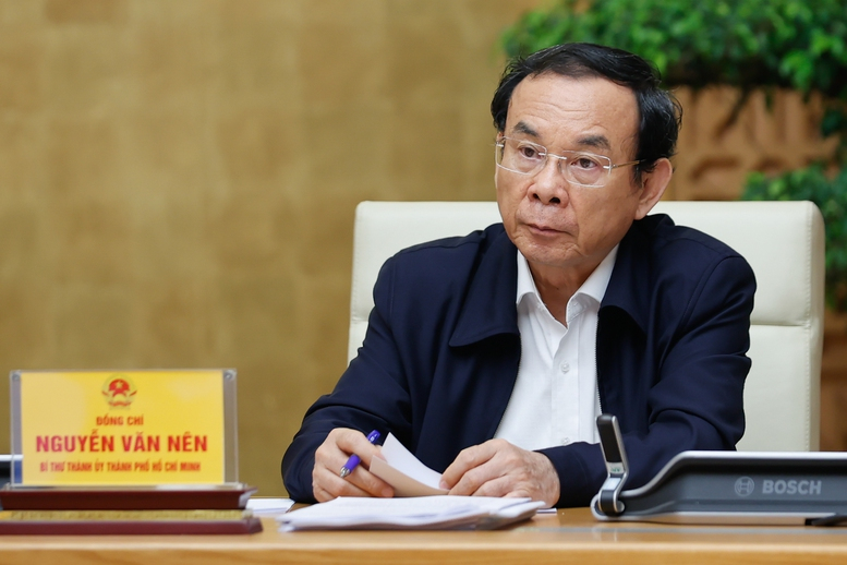 Thủ tướng: C&agrave;ng kh&oacute; khăn, th&aacute;ch thức, &aacute;p lực th&igrave; c&agrave;ng bản lĩnh, nỗ lực, phấn đấu vươn l&ecirc;n mạnh mẽ- Ảnh 5.