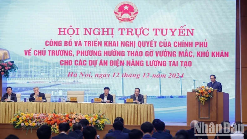 T&iacute;ch cực th&aacute;o gỡ kh&oacute; khăn, vướng mắc cho c&aacute;c dự &aacute;n điện năng lượng t&aacute;i tạo ảnh 2