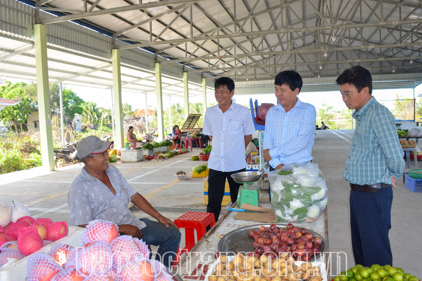 Nhiều chợ hạng 3 tại thị xã Vĩnh Châu cần đầu tư nâng cấp