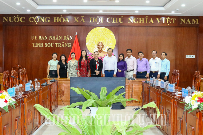 Lãnh đạo tỉnh Sóc Trăng tiếp đoàn công tác Đại sứ quán Trung Quốc