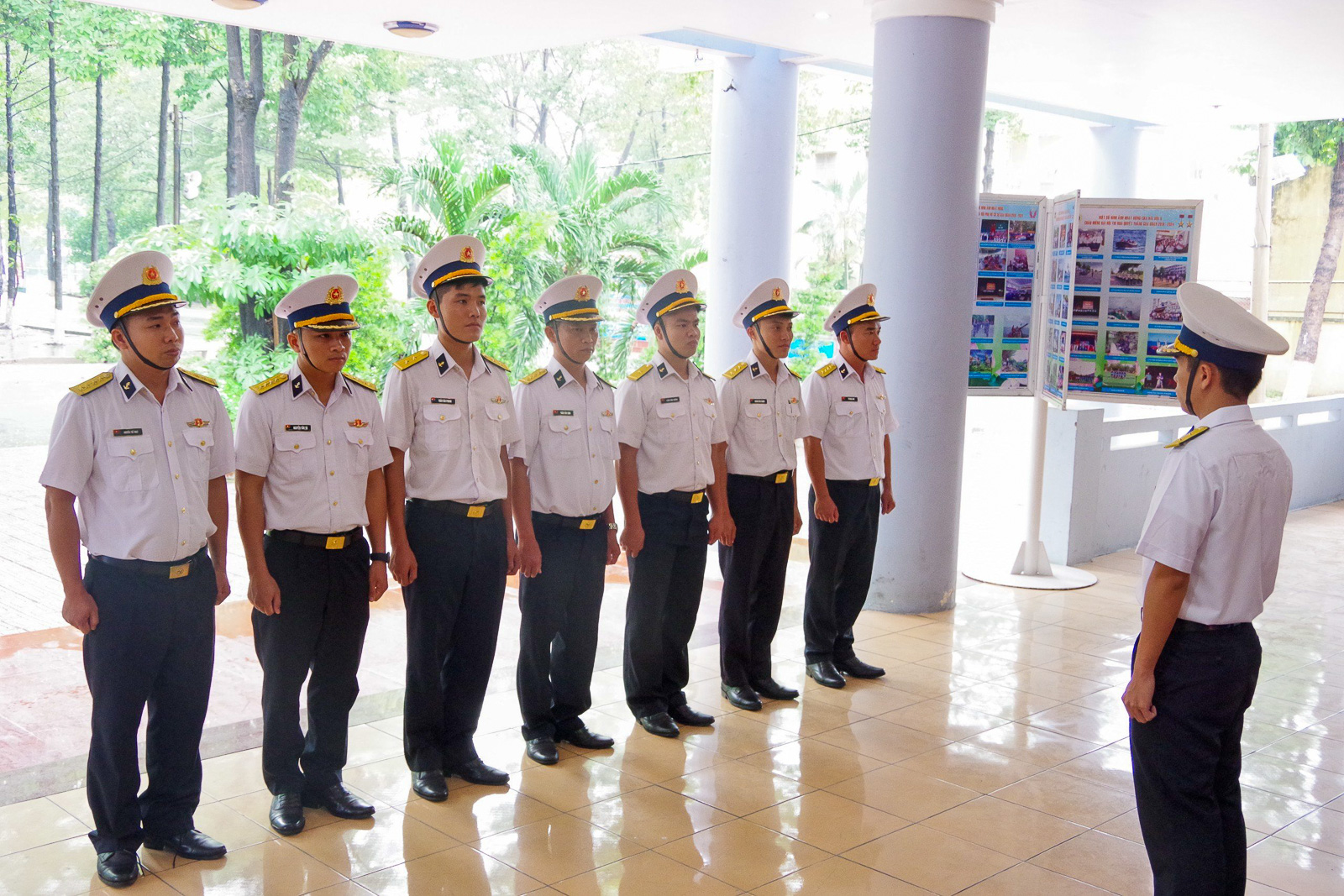 Vùng 2 Hải quân kiểm tra đơn vị vững mạnh toàn diện “mẫu mực, tiêu biểu” tại Lữ đoàn 125