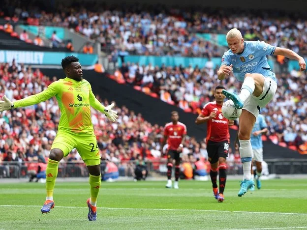 Thắng Man Utd bằng luân lưu 11m, Man City giành Siêu cúp Anh