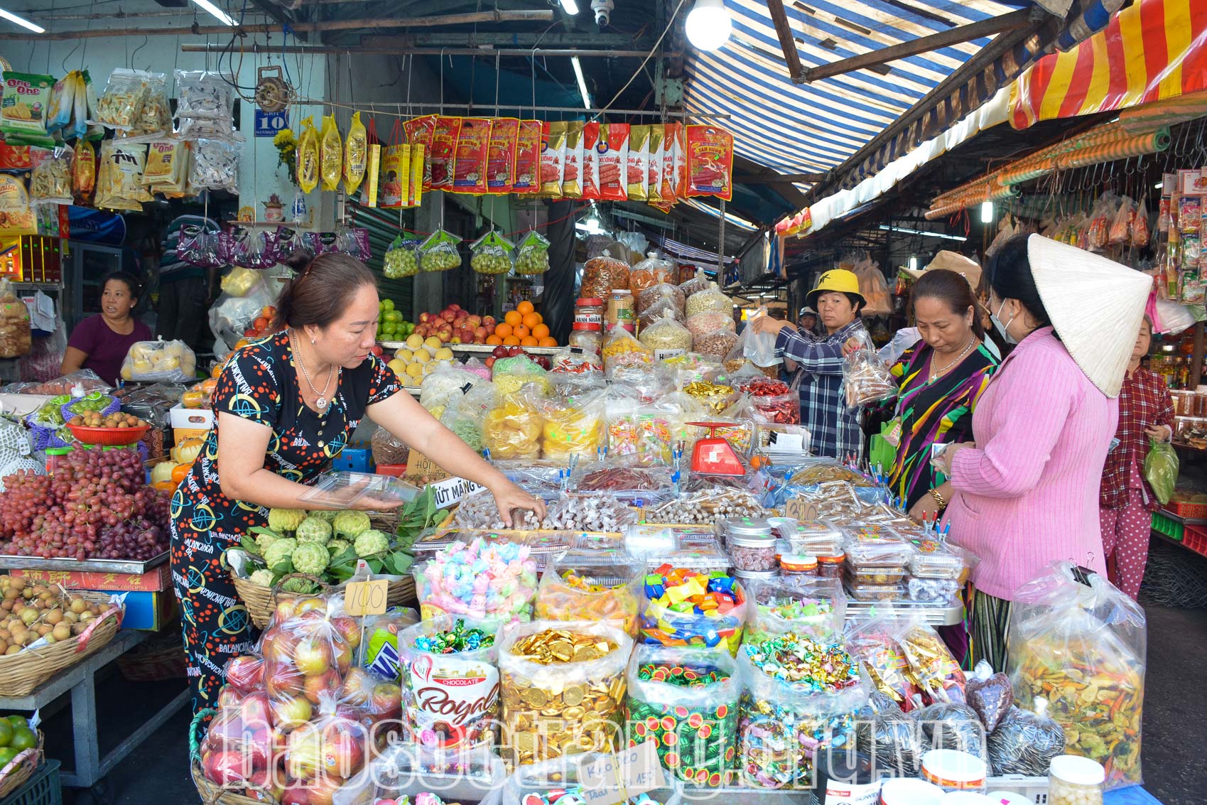 Chợ truyền thống cần thay đổi để phù hợp xu thế mới