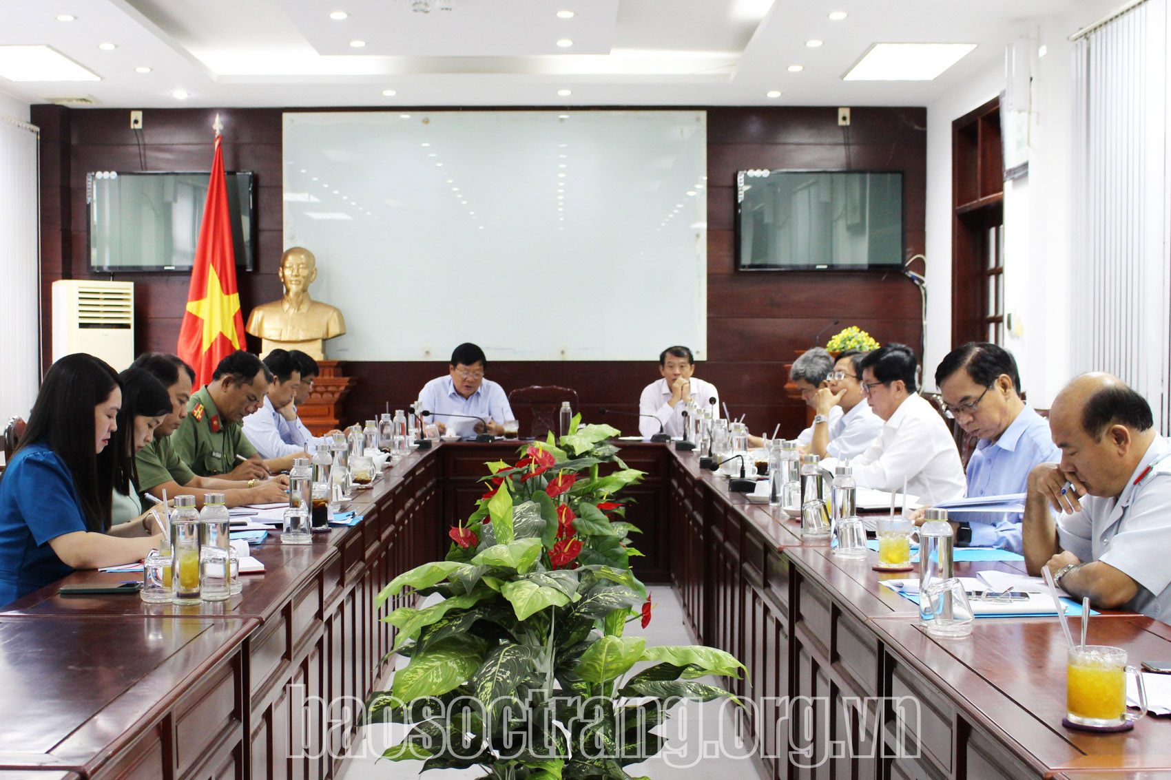 Thẩm tra văn bản trình HĐND tỉnh Sóc Trăng tại kỳ họp thứ 21