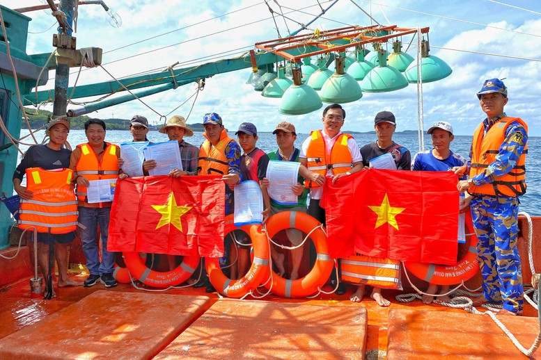 Vùng 5 Hải quân: Thi đua để hoàn thành tốt nhiệm vụ