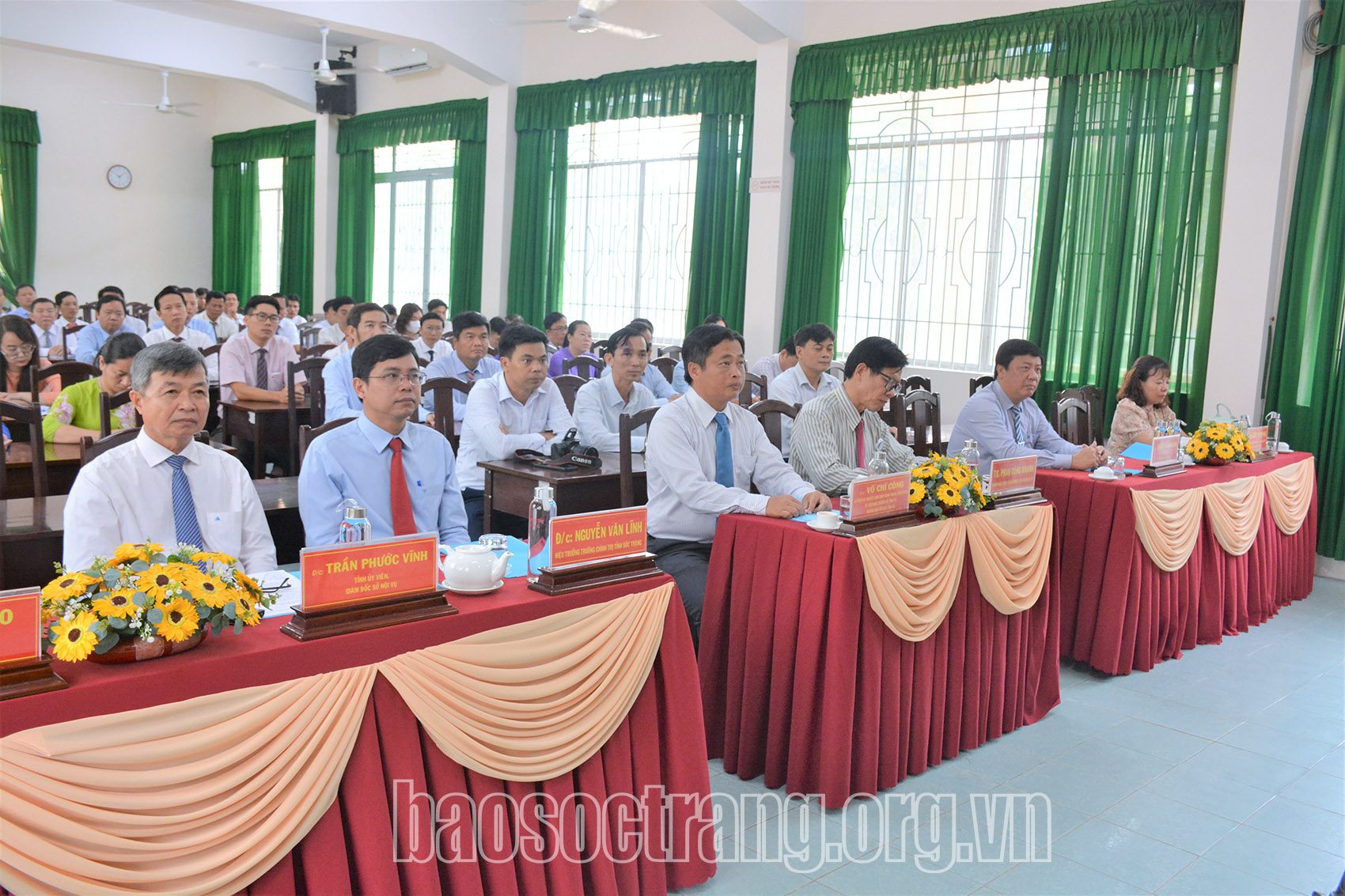 Khai giảng lớp Cao cấp lý luận chính trị hệ không tập trung