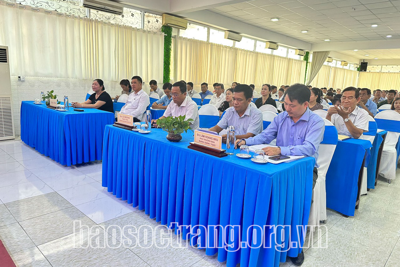 Bồi dưỡng kiến thức dân tộc cho gần 300 cán bộ, công chức, viên chức nhóm đối tượng 3 và 4