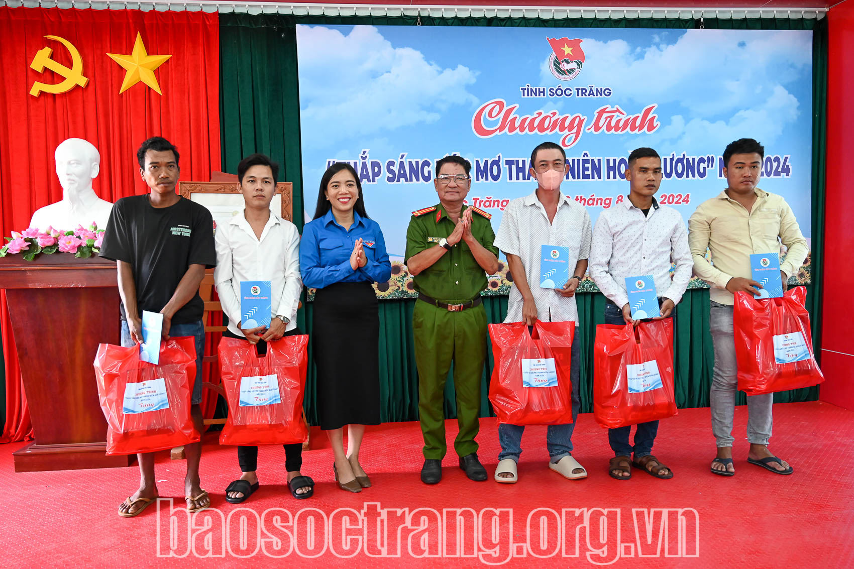 Tổ chức chương trình Thắp sáng ước mơ thanh niên hoàn lương năm 2024