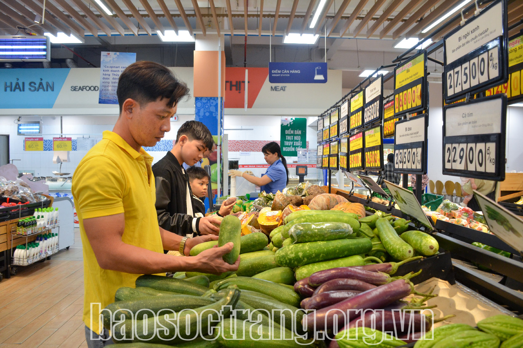 Vì sao xu hướng mua sắm tại siêu thị, cửa hàng tiện lợi… tăng?