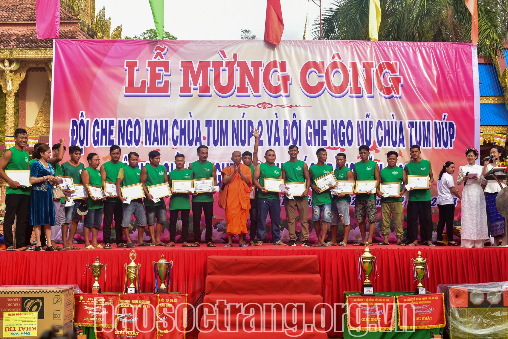 Đóng góp tích cực vào sự phát triển chung của huyện