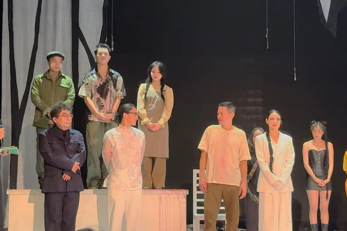 Để sân khấu thành nhu cầu của khán giả