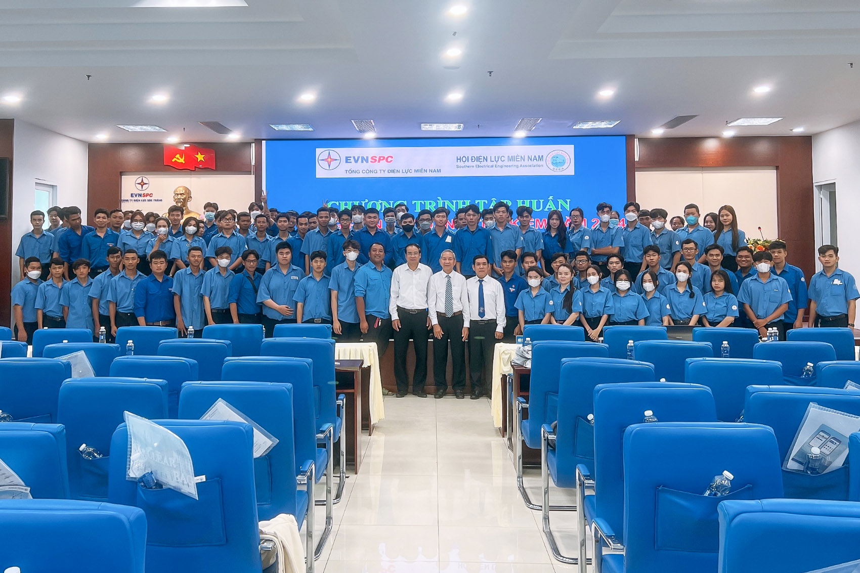 Tổ chức tập huấn sử dụng điện an toàn - tiết kiệm năm 2024