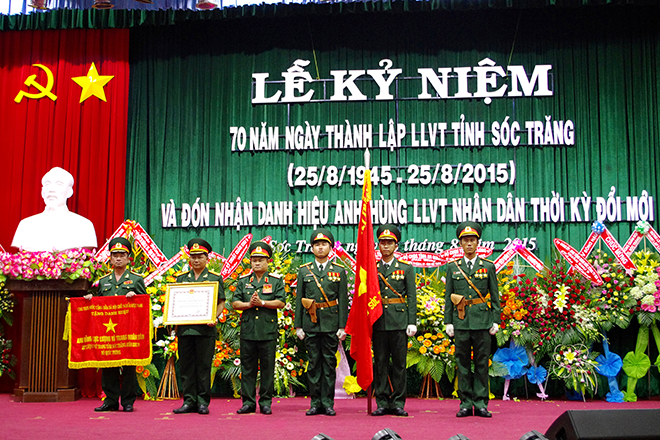 “Chiến đấu dũng cảm - Bám trụ kiên cường - Đoàn kết quân dân - Chủ động sáng tạo - Quyết chiến quyết thắng”