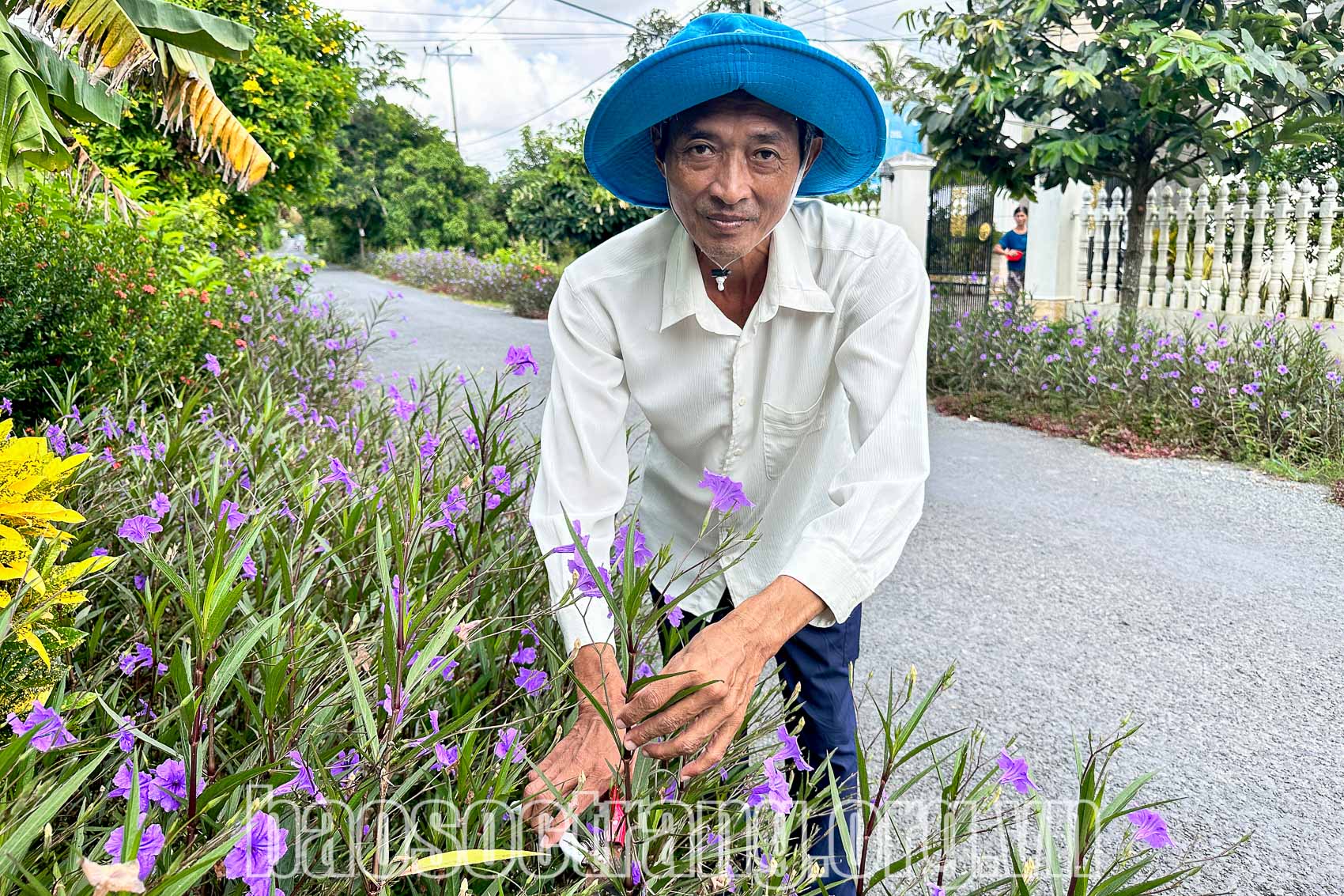 Chi hội trưởng cựu chiến binh tích cực tham gia xây dựng nông thôn mới