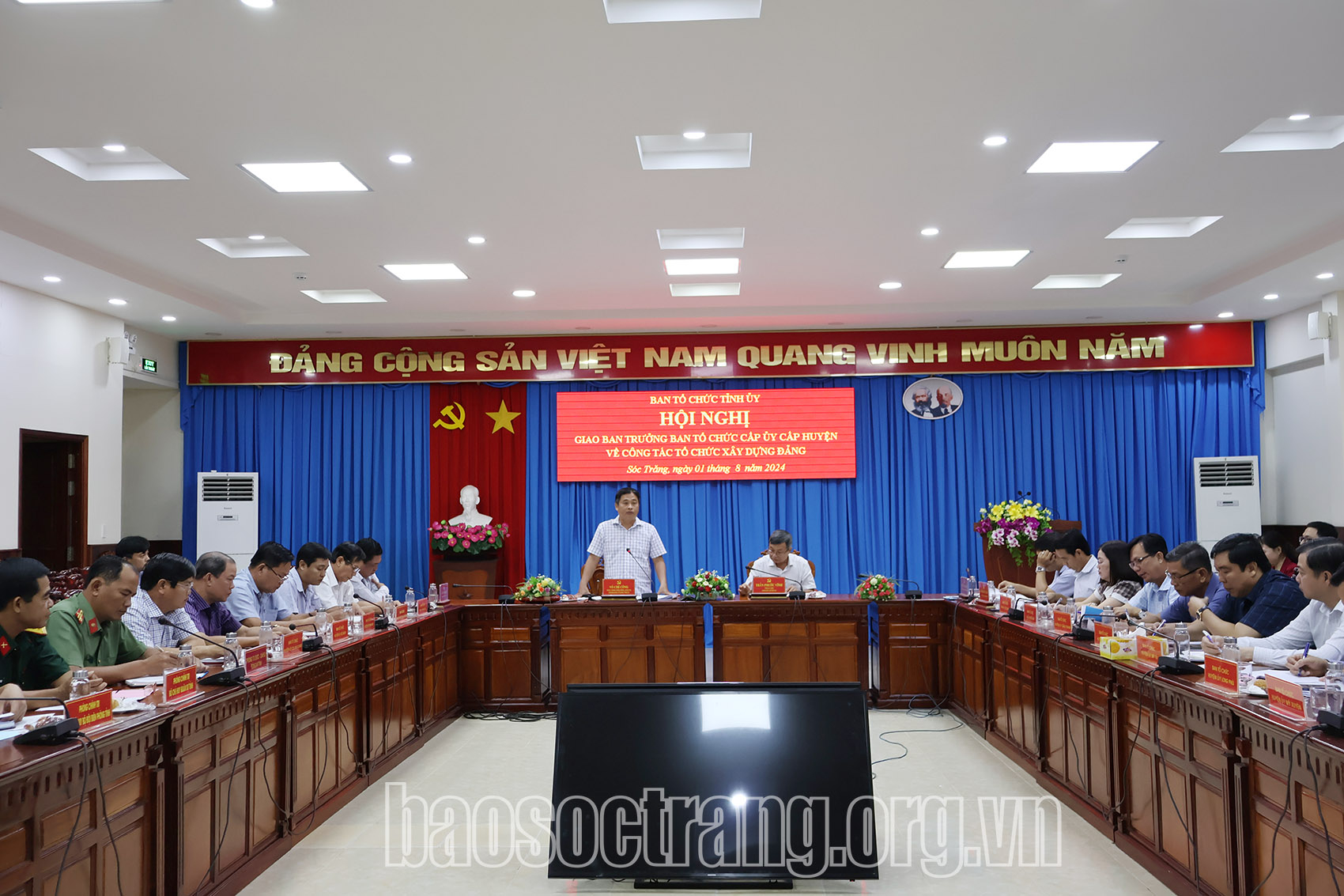 Thực hiện đồng bộ các nhiệm vụ công tác tổ chức xây dựng Đảng