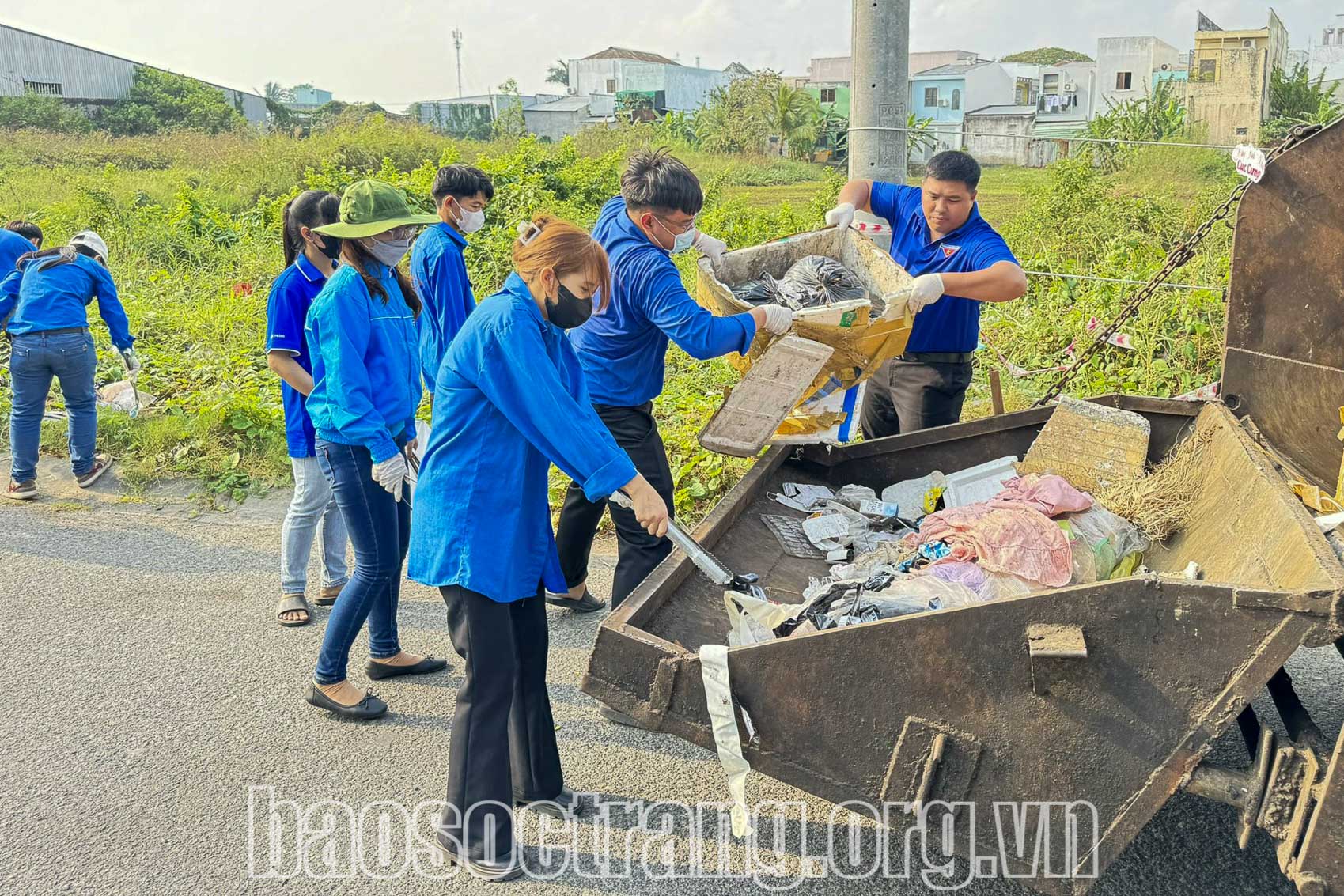 Phát huy vai trò của tổ chức đoàn trong tạo nguồn phát triển đảng viên mới