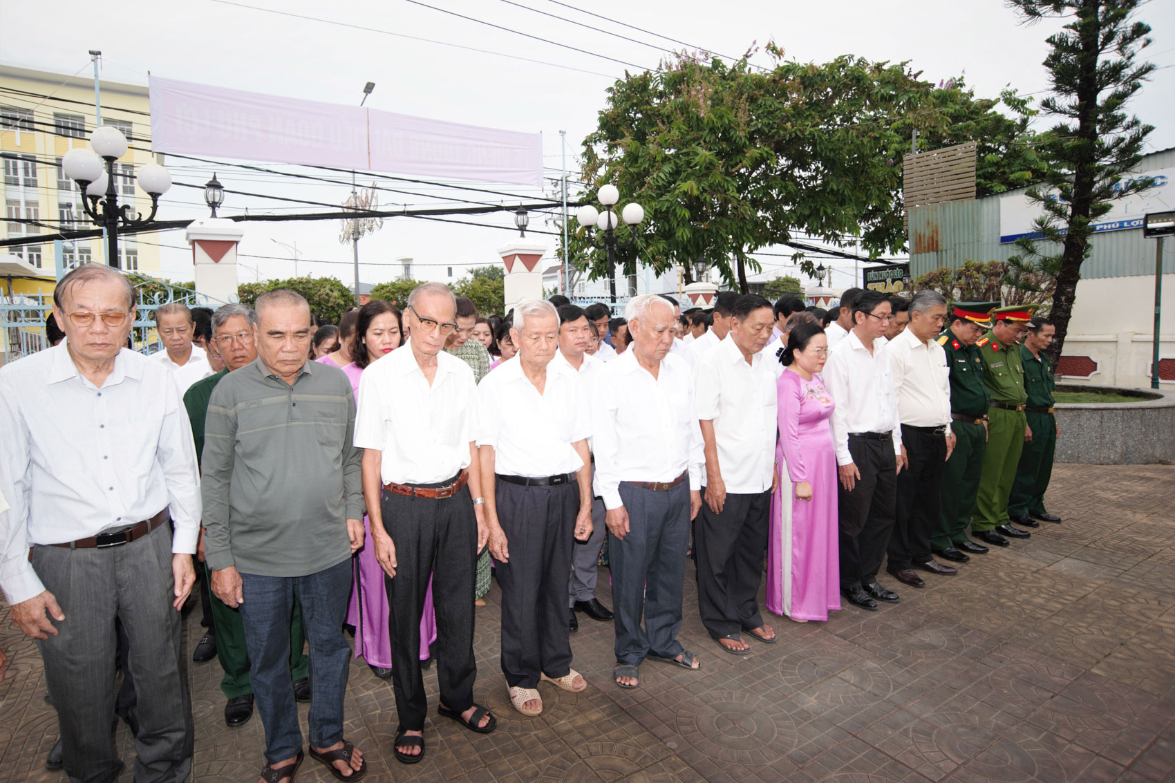 Thành phố Sóc Trăng tổ chức Lễ viếng Tượng đài chiến thắng Mậu Thân 1968 Tiểu đoàn Phú Lợi anh hùng