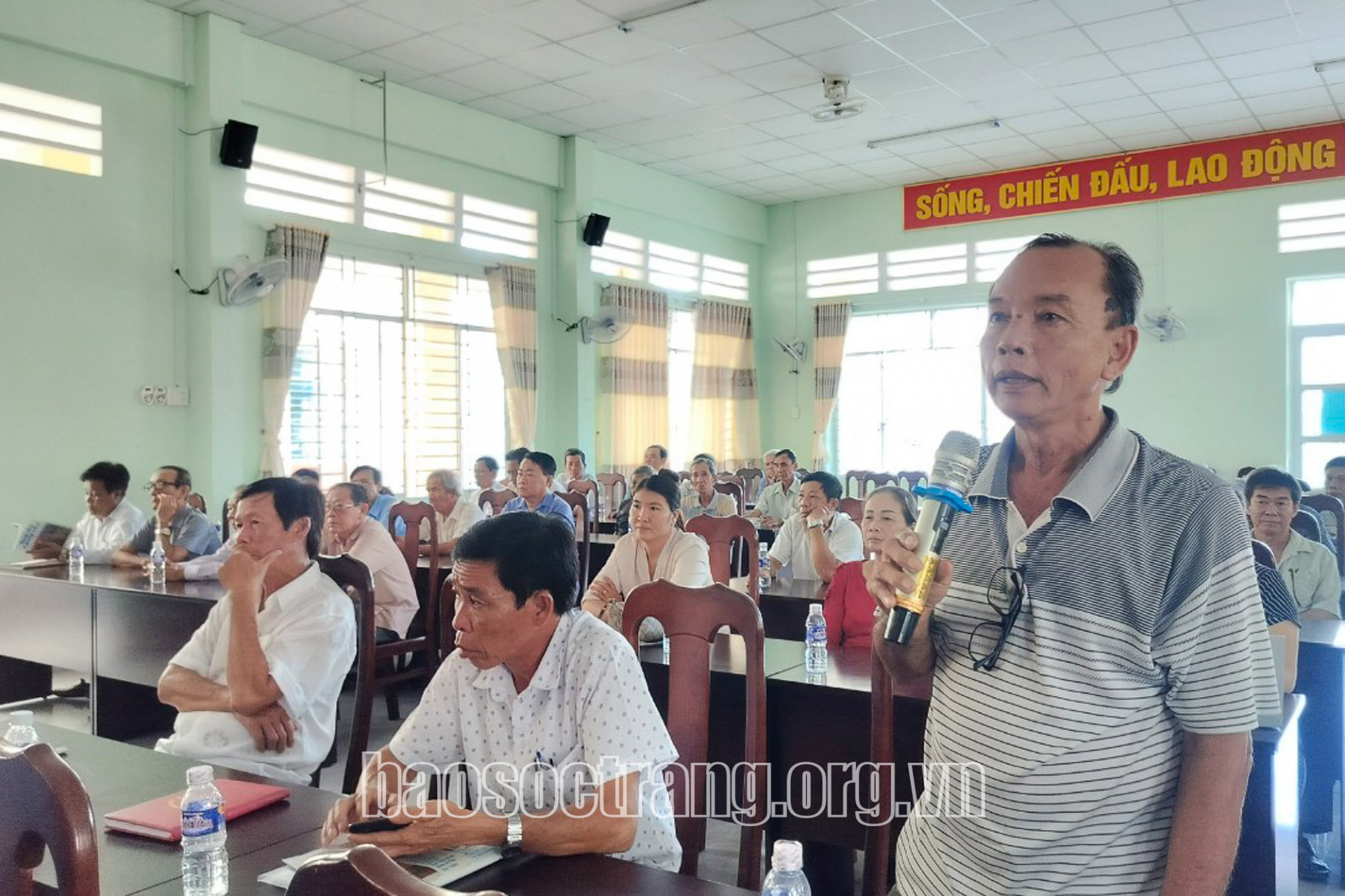 Đại biểu HĐND các cấp tiếp xúc cử tri thị trấn Phú Lộc