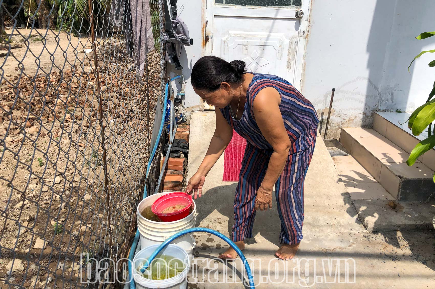 Chất lượng nước sạch nông thôn một số nơi còn kém