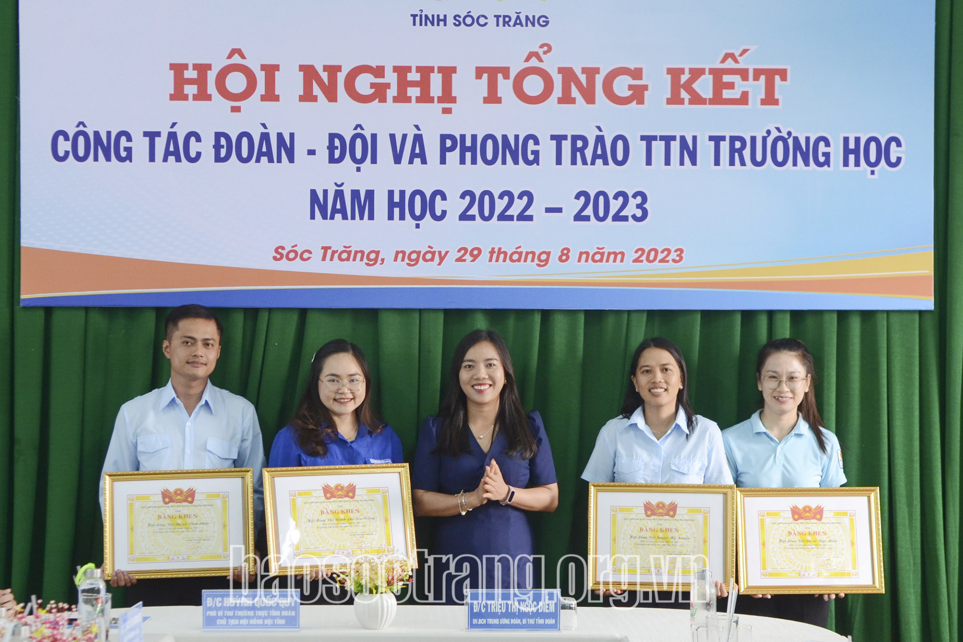 Khen thưởng 11 đơn vị có thành tích xuất sắc trong công tác đội và phong trào thiếu nhi năm học 2022 - 2023