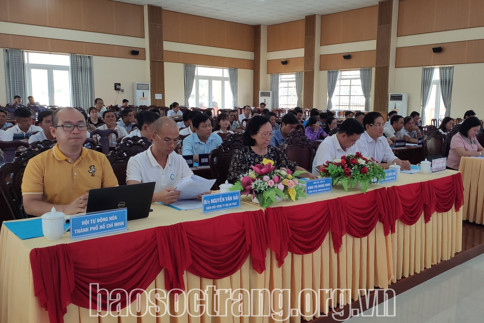 "Phòng các bệnh trên tôm nuôi và các giải pháp giảm chi phí sản xuất tôm"