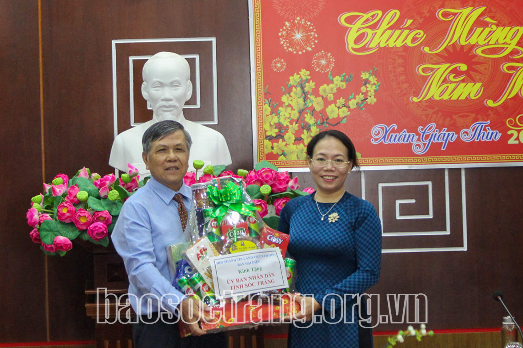 Ban đại diện Tin lành tỉnh Sóc Trăng thăm, chúc Tết UBND tỉnh