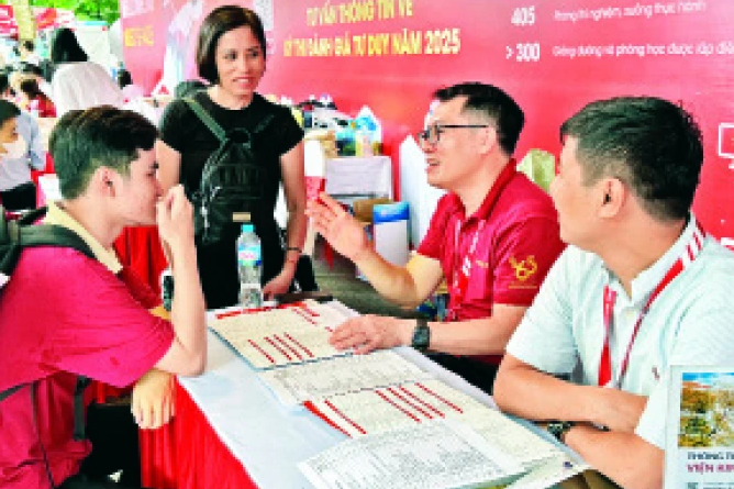 Tăng trách nhiệm của trường đại học với giáo dục phổ thông