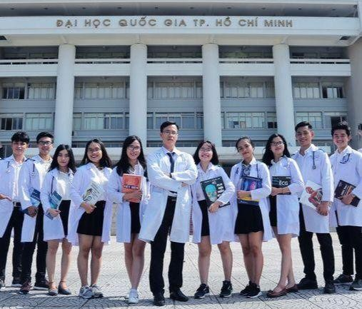 Thành lập Trường Đại học Khoa học Sức khoẻ
