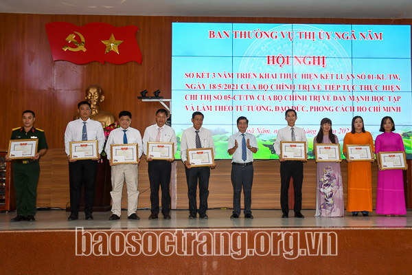 Thị xã Ngã Năm nhân rộng các mô hình học tập và làm theo Bác