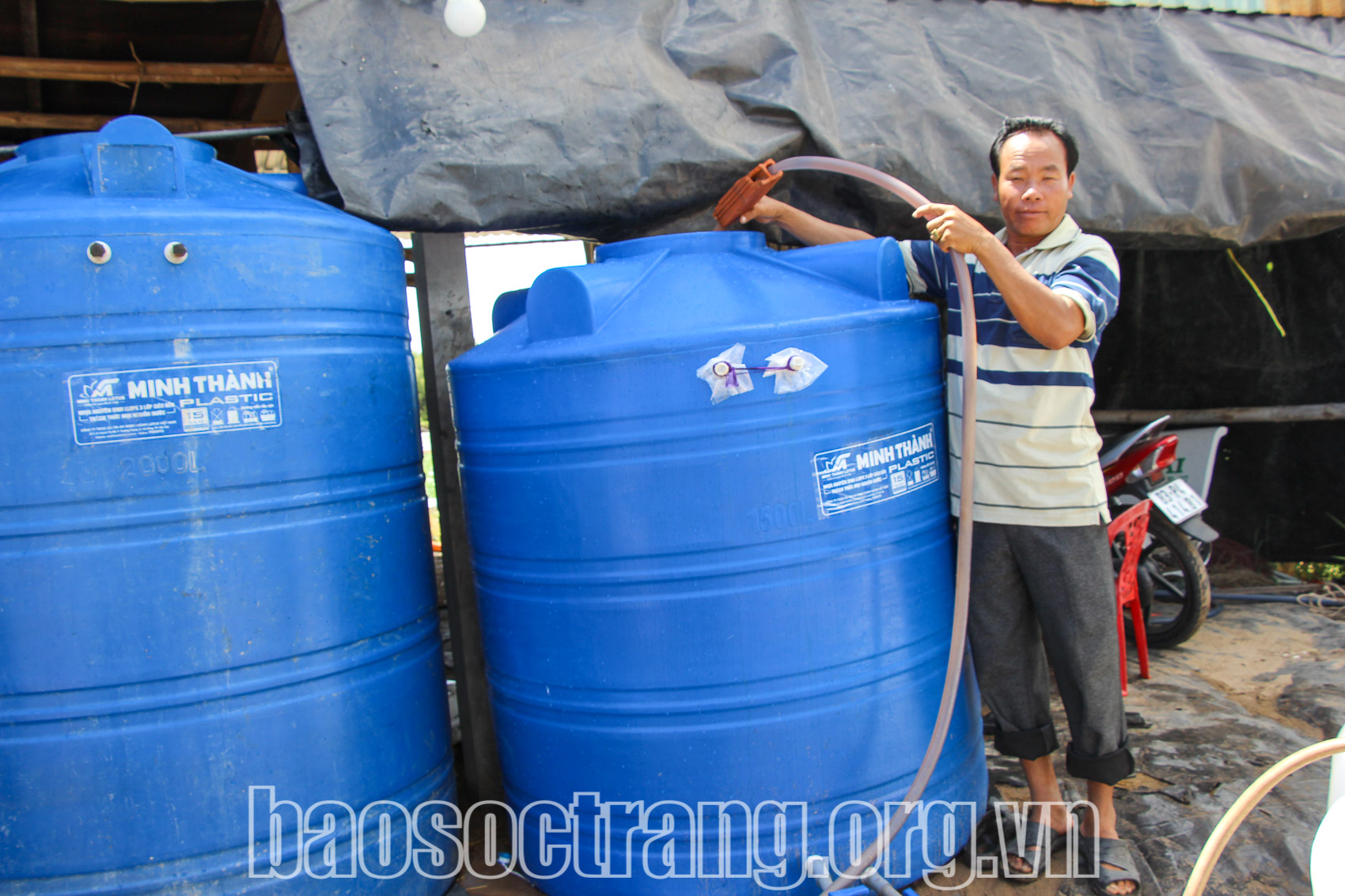 “Mát lòng” mùa hạn, mặn