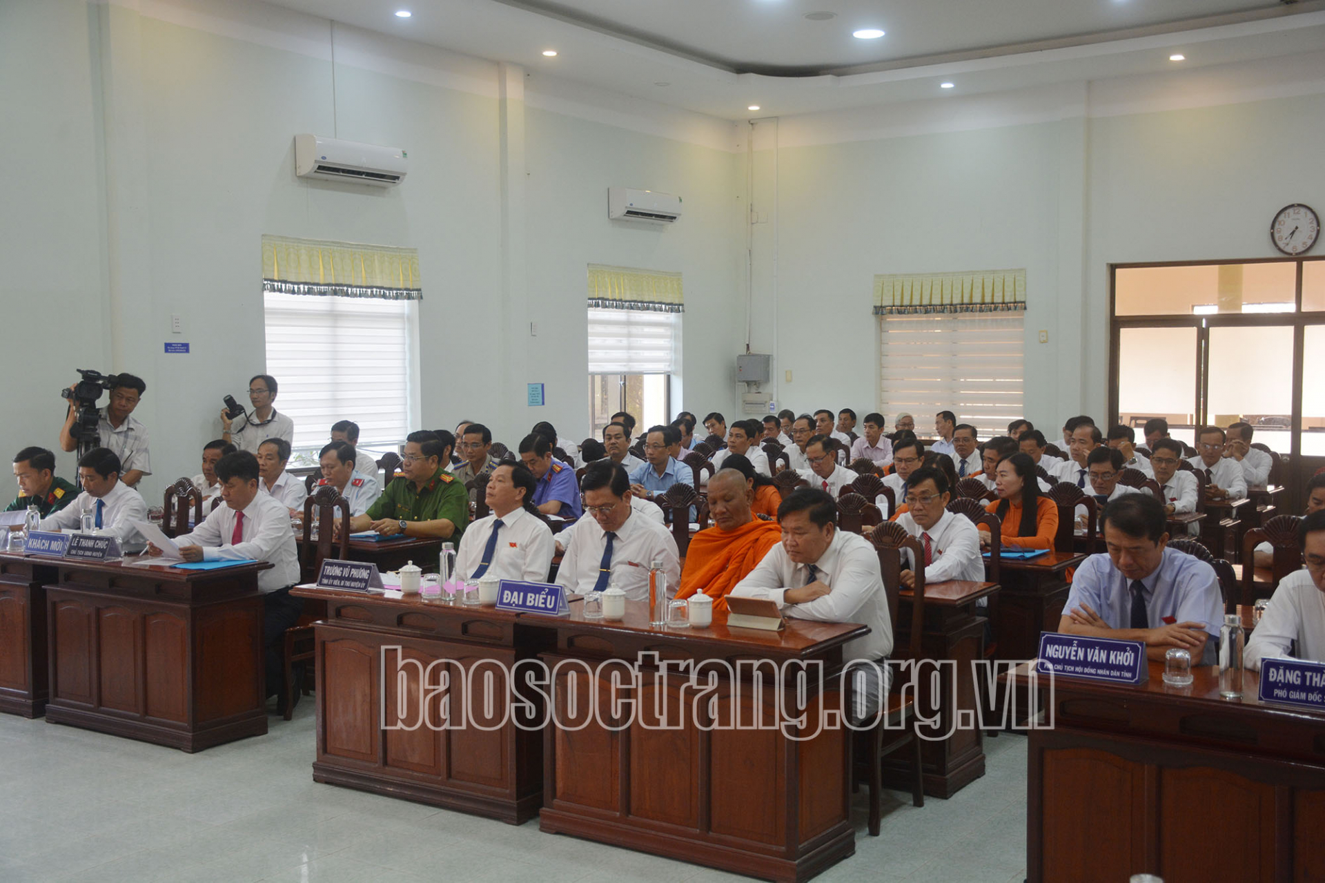 Kỳ họp thứ 13 HĐND huyện Thạnh Trị khóa XII thông qua 9 nghị quyết