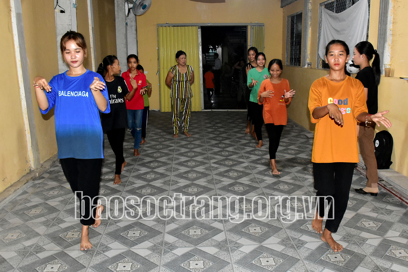 Bảo tồn, phát huy giá trị văn hóa, nghệ thuật truyền thống