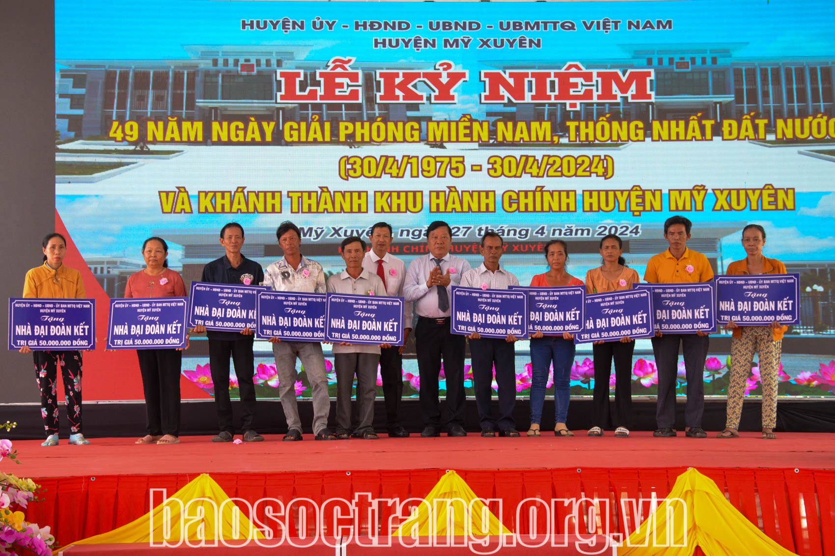 Phát huy sức mạnh đại đoàn kết toàn dân tộc, xây dựng huyện Mỹ Xuyên đạt chuẩn nông thôn mới nâng cao