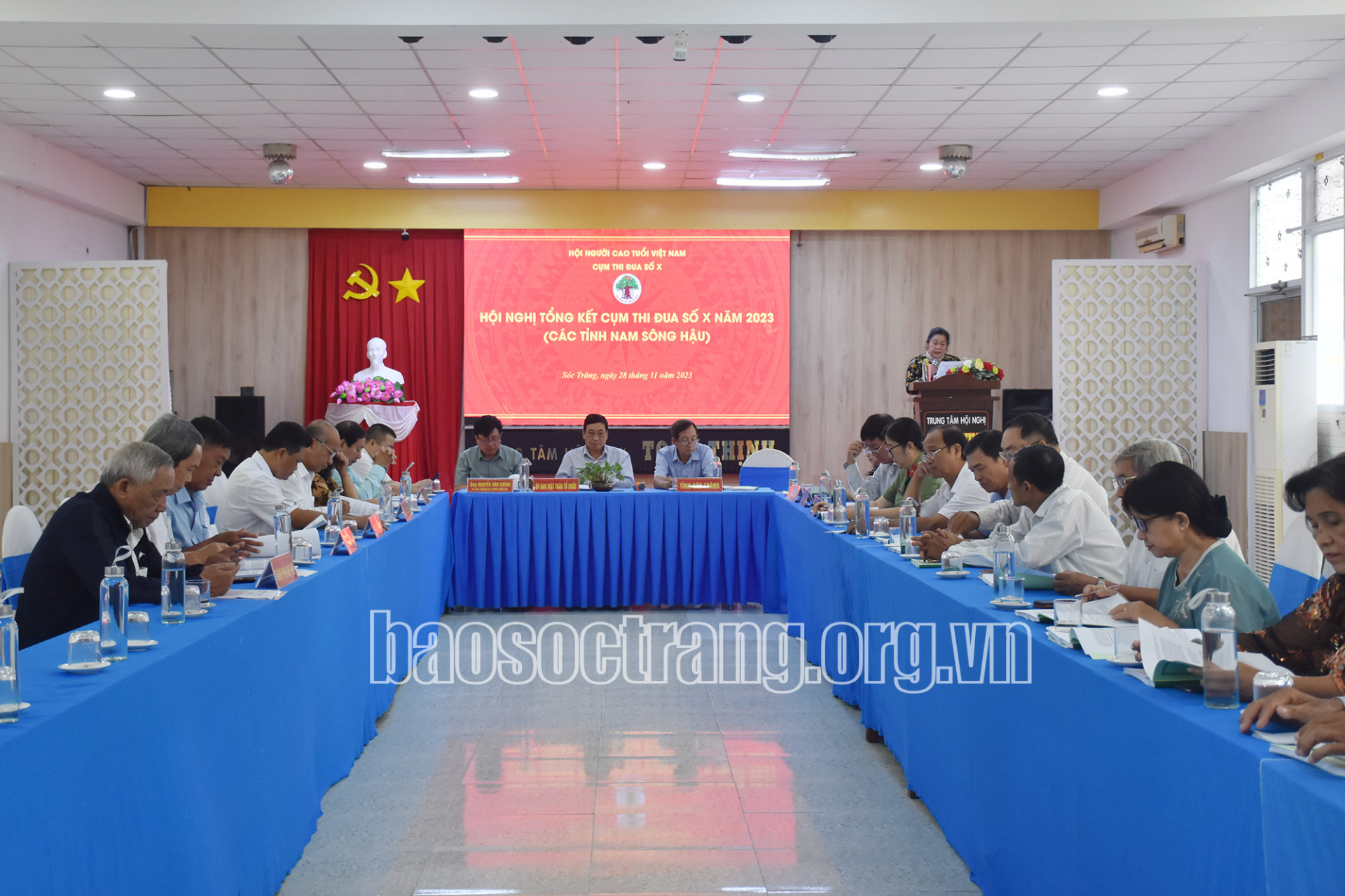 Tiếp tục phát huy hoạt động hỗ trợ, chăm sóc người cao tuổi