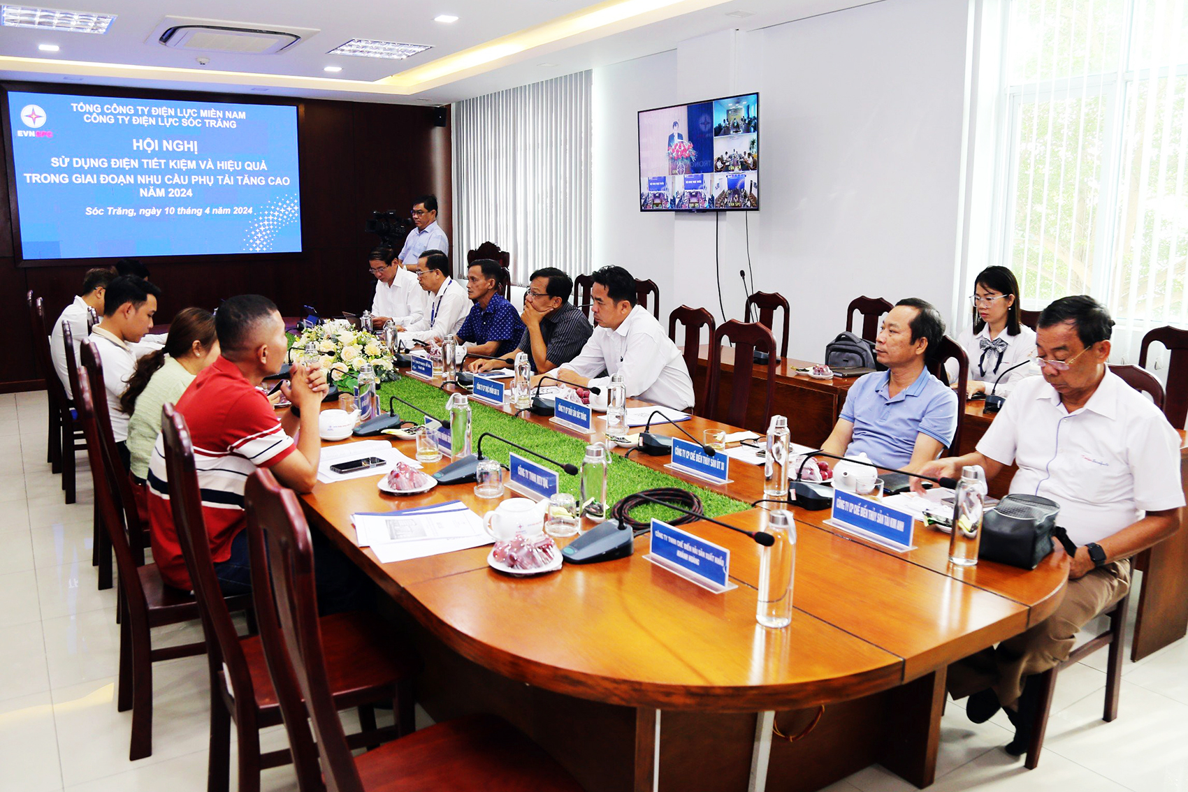 Nhu cầu phụ tải tăng cao, triệt để thực hiện tiết kiệm điện