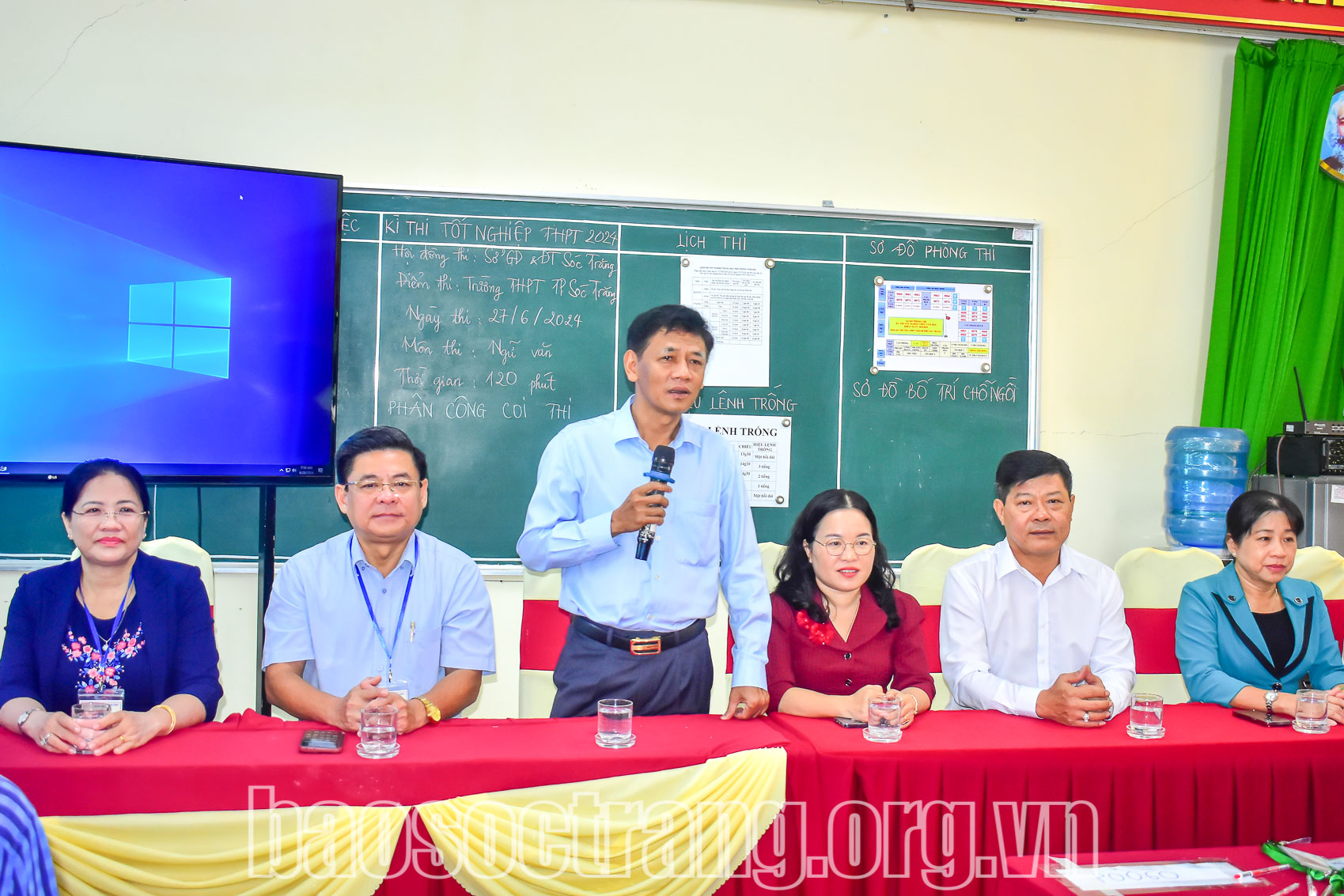 Bí thư Tỉnh ủy Lâm Văn Mẫn thăm các điểm thi tốt nghiệp trung học phổ thông năm 2024