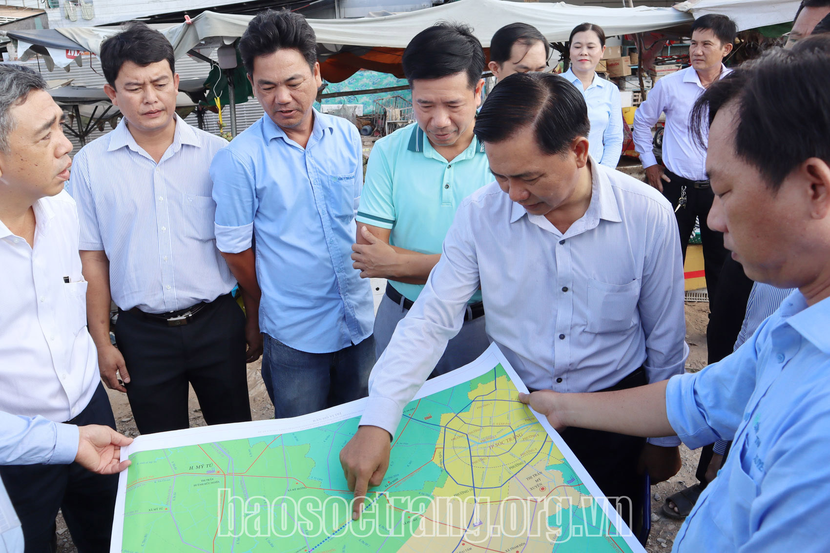 Chủ tịch UBND tỉnh khảo sát, đôn đốc tiến độ thi công các công trình trọng điểm