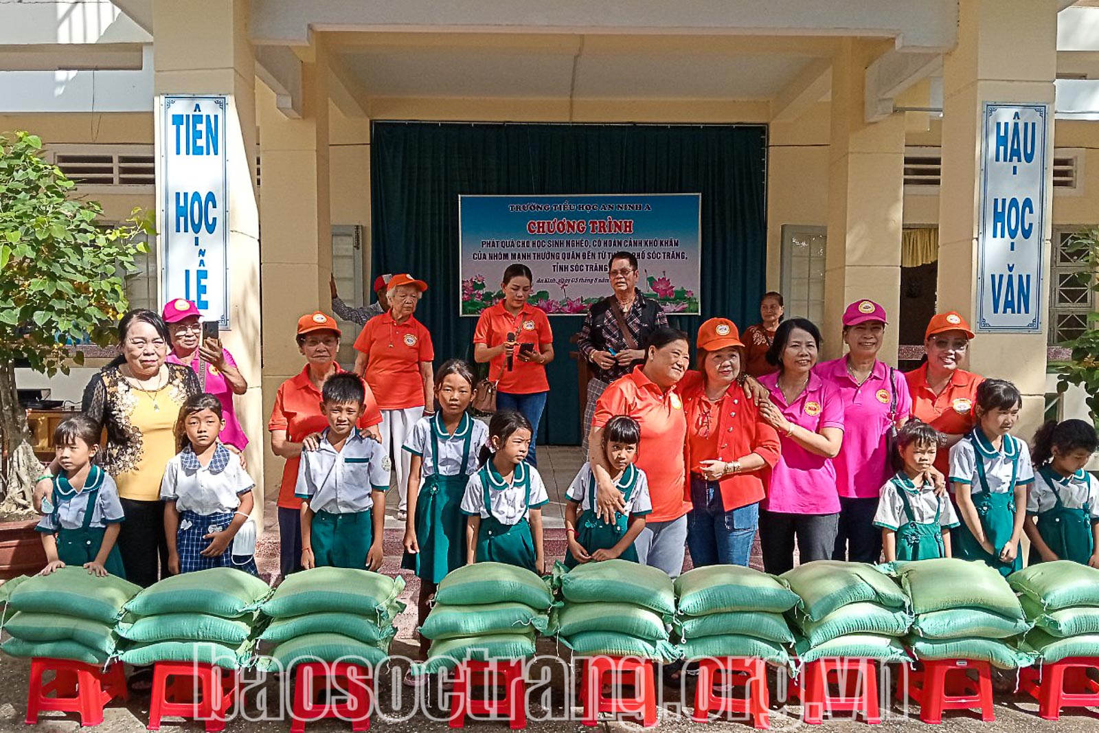 Huy động nguồn lực, tiếp bước học sinh xã An Ninh đến trường