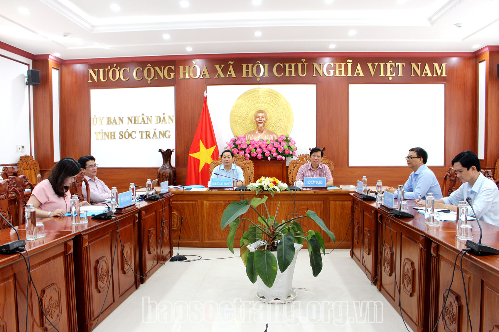 Phó Thủ tướng Chính phủ Trần Hồng Hà họp trực tuyến với các địa phương