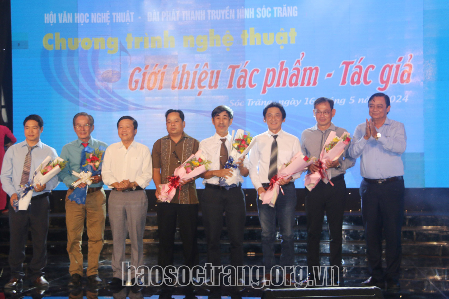 Giới thiệu tác giả - tác phẩm nhân kỷ niệm ngày sinh của Bác