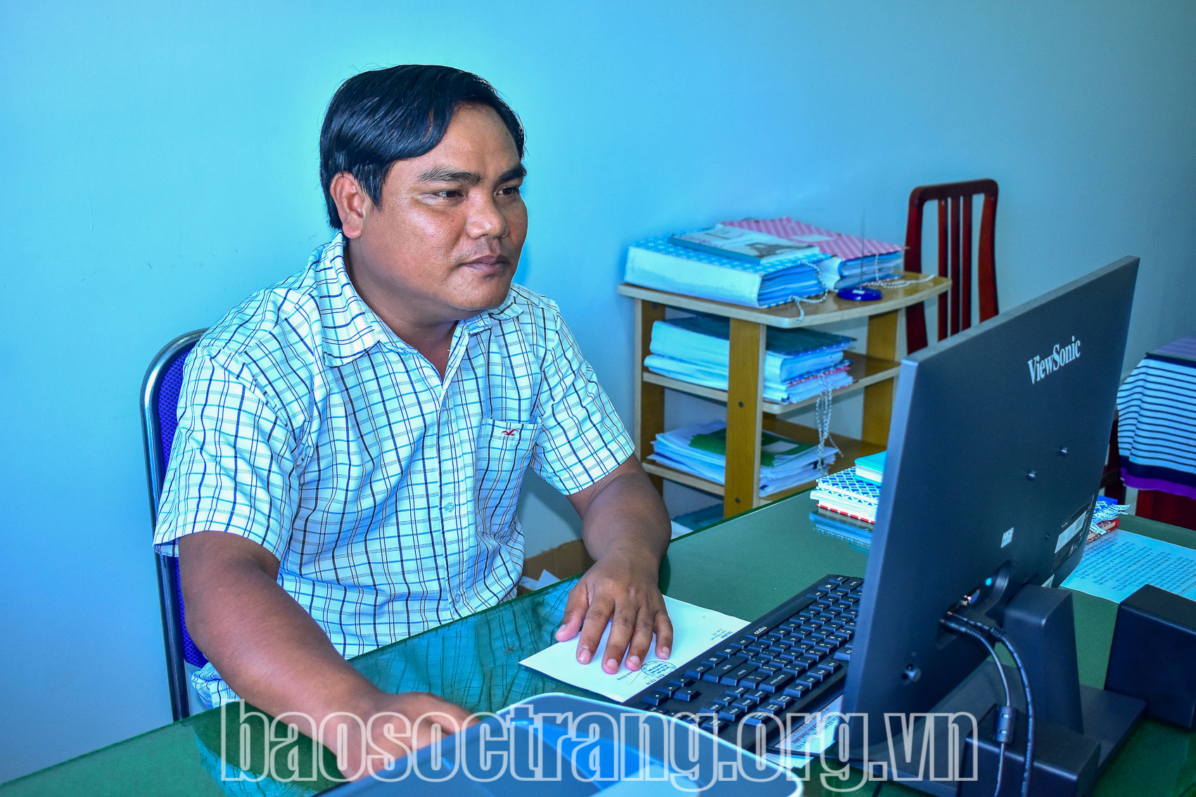 Người cựu chiến binh gương mẫu, trách nhiệm