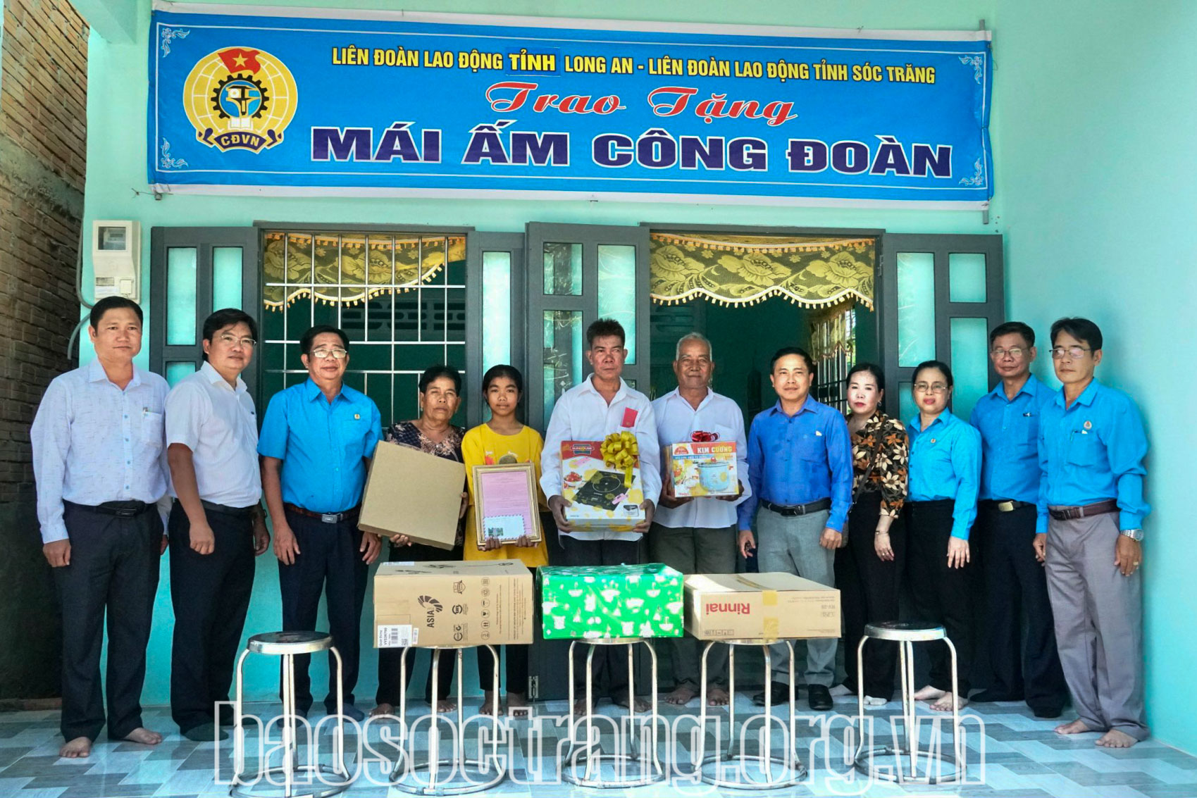 Quyết liệt xóa nhà tạm, nhà dột nát cho người nghèo