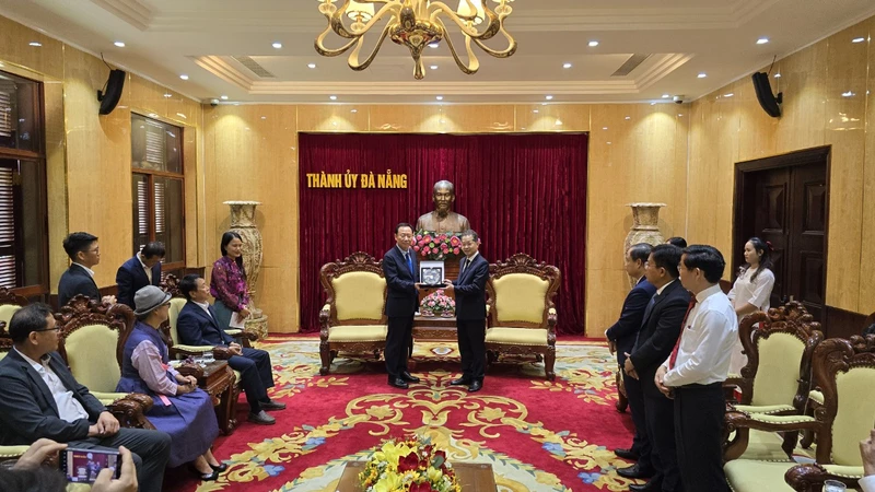 Kết nối giao lưu văn hóa, lịch sử Việt Nam-Hàn Quốc