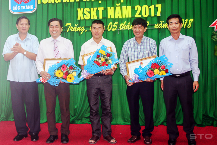 Phấn đấu đạt doanh số tiêu thụ 2.912 tỉ đồng