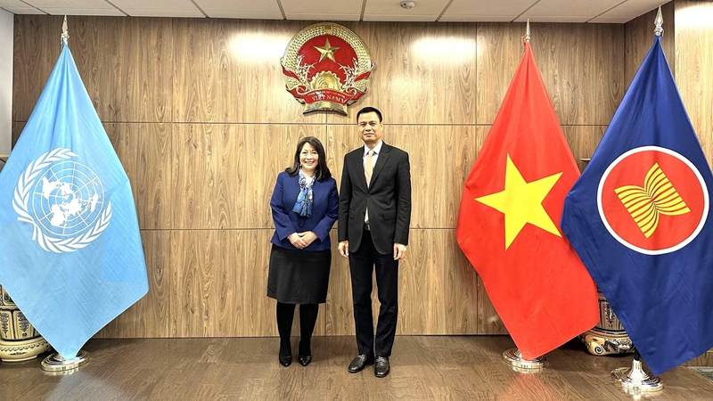 Lần đầu tổ chức kỷ niệm Ngày Quốc tế vui chơi theo sáng kiến của Việt Nam