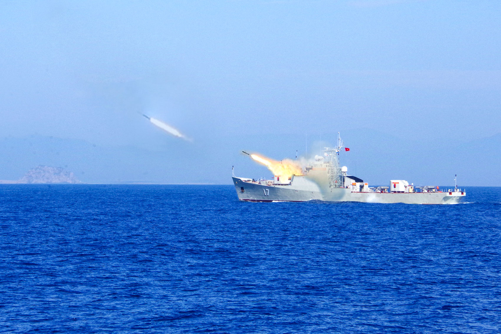 Đẩy mạnh xây dựng Lữ đoàn 171 Hải quân tinh, gọn, mạnh, hiện đại