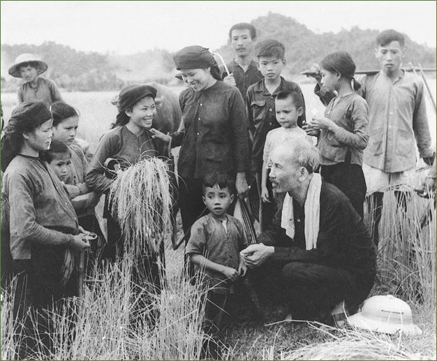 Nhớ Bác ngày này, năm xưa: “Lãnh đạo phải dân chủ”