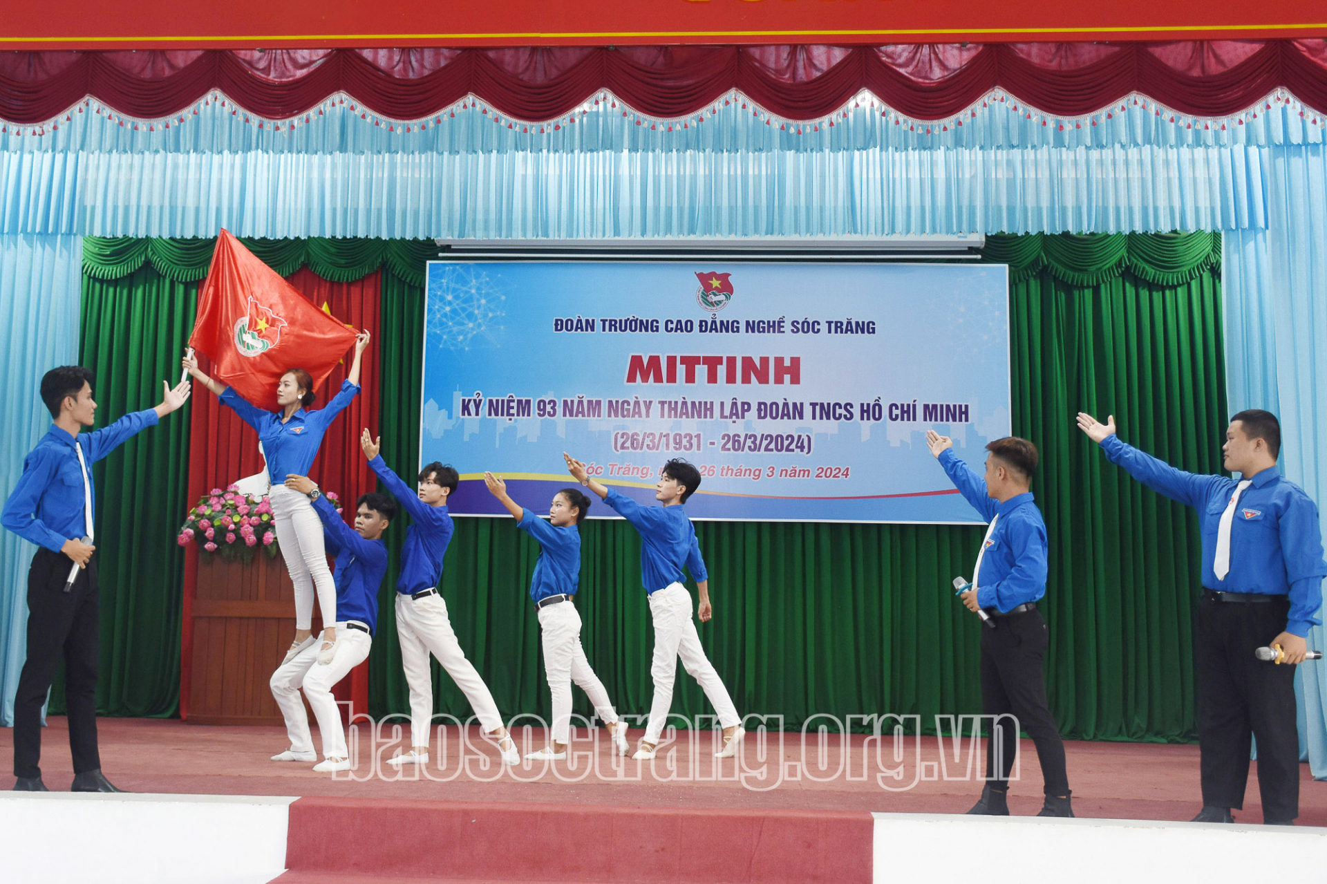 Nhiều hoạt động chào mừng 93 năm ngày thành lập Đoàn tại Trường Cao đẳng Nghề Sóc Trăng