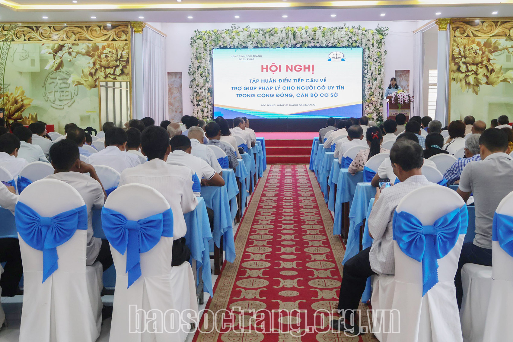 Tổ chức Hội nghị tập huấn điểm tiếp cận về trợ giúp pháp lý cho người có uy tín trong cộng đồng, cán bộ cơ sở